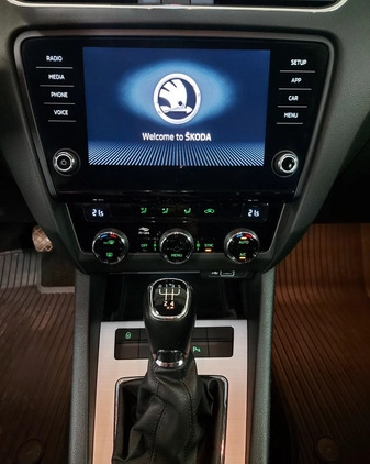 Skoda Octavia cena 53900 przebieg: 147500, rok produkcji 2020 z Poznań małe 191